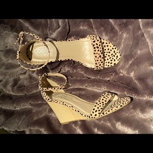NWOT! Animal print heels with ankle strap
